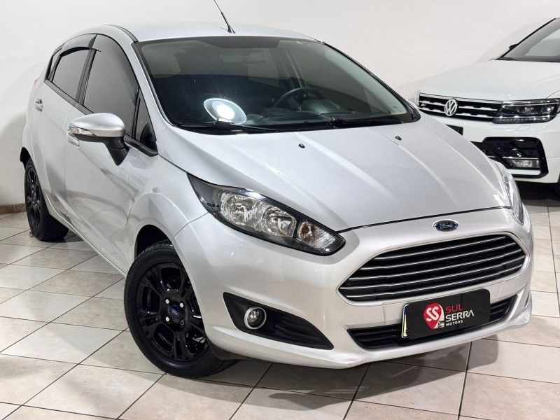 FORD FIESTA 1.6 SE HATCH 16V 2016/2016 SUL SERRA MOTORS CAXIAS DO SUL / Carros no Vale