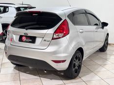 FORD FIESTA 1.6 SE HATCH 16V 2016/2016 SUL SERRA MOTORS CAXIAS DO SUL / Carros no Vale