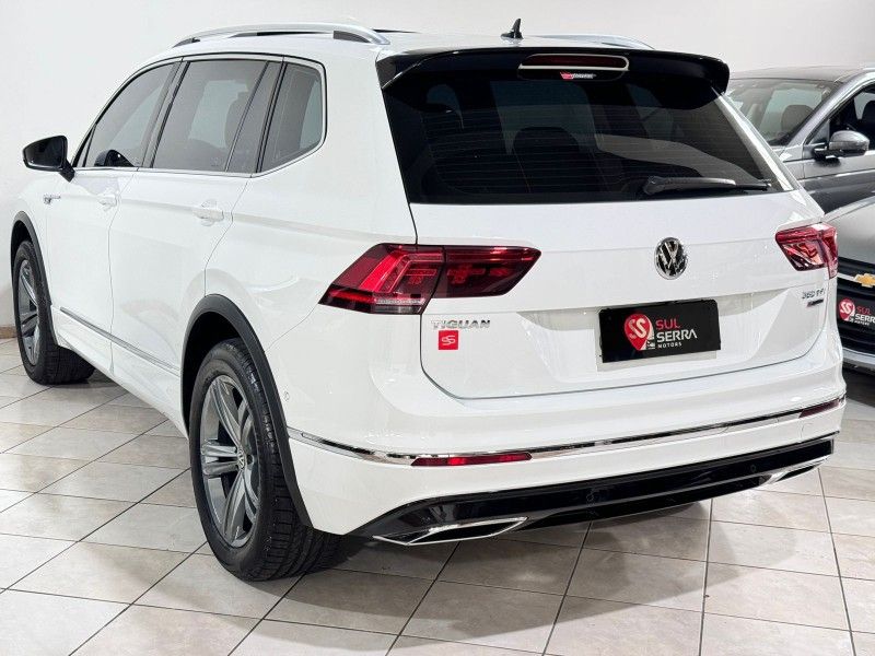 VOLKSWAGEN TIGUAN 2.0 ALLSPACE R-LINE 350 TSI 4X4 2021/2021 SUL SERRA MOTORS CAXIAS DO SUL / Carros no Vale