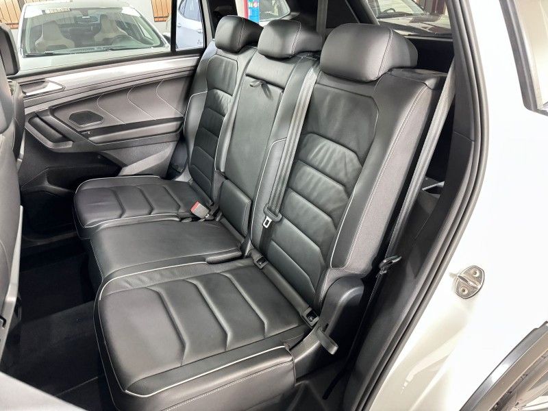 VOLKSWAGEN TIGUAN 2.0 ALLSPACE R-LINE 350 TSI 4X4 2021/2021 SUL SERRA MOTORS CAXIAS DO SUL / Carros no Vale