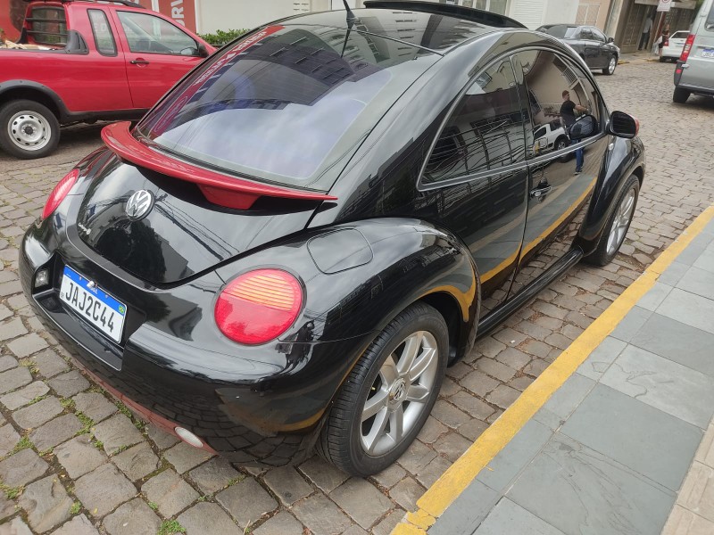 VOLKSWAGEN NEW BEETLE 2.0 2001/2001 ALTERNATIVA VEÍCULOS LAJEADO / Carros no Vale