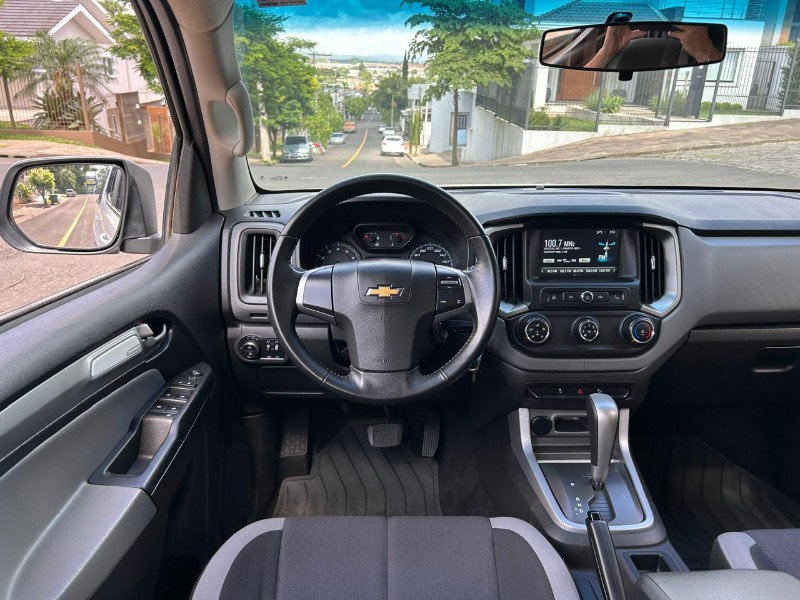 CHEVROLET S10 PICK-UP LT 2.5 FLEX 4X2 CD AUT. 2018/2019 LS MULTIMARCAS VENÂNCIO AIRES / Carros no Vale