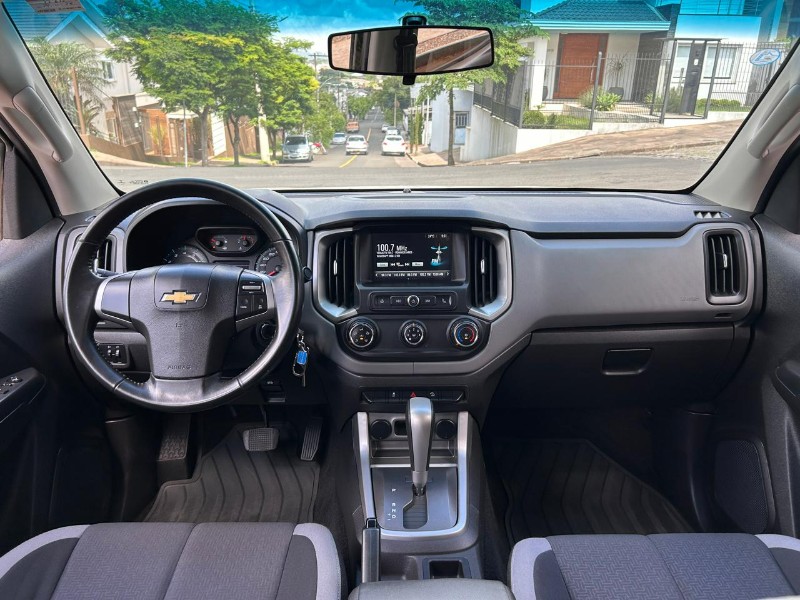 CHEVROLET S10 PICK-UP LT 2.5 FLEX 4X2 CD AUT. 2018/2019 LS MULTIMARCAS VENÂNCIO AIRES / Carros no Vale