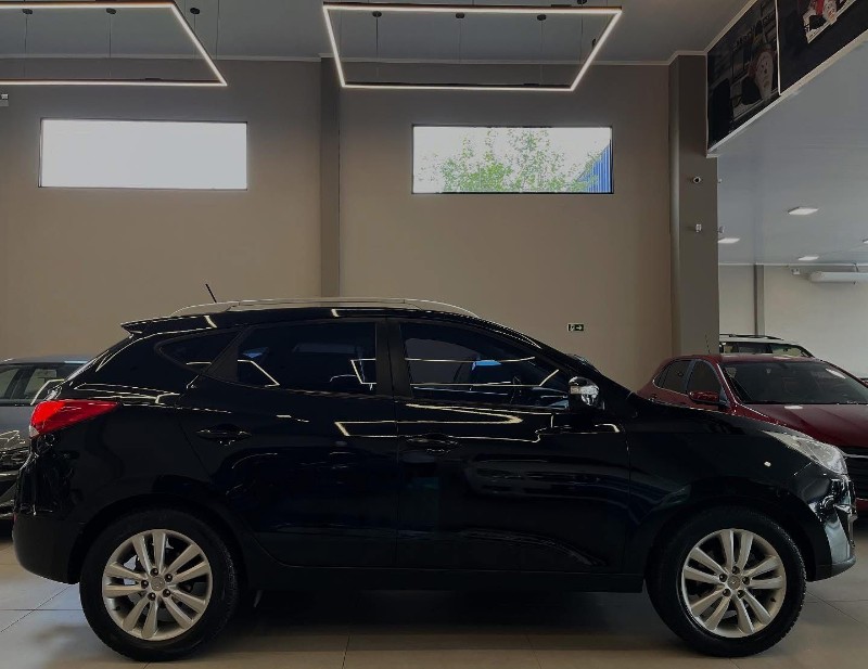 HYUNDAI IX35 2.0 GLS 2014/2014 LEHMEN VEÍCULOS VENÂNCIO AIRES / Carros no Vale