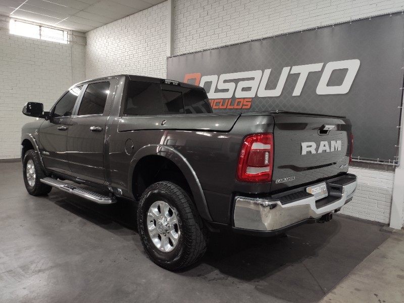 DODGE RAM 6.7 2500 LARAMIE 4X4 CD I6 TURBO DIESEL 4P AUTOMÁTICO 2019/2019 ROSAUTO VEÍCULOS VENÂNCIO AIRES / Carros no Vale