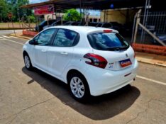 PEUGEOT 208 1.2 ACTIVE 12V 2017/2017 CRUZEIRO MULTIMARCAS CRUZEIRO DO SUL / Carros no Vale