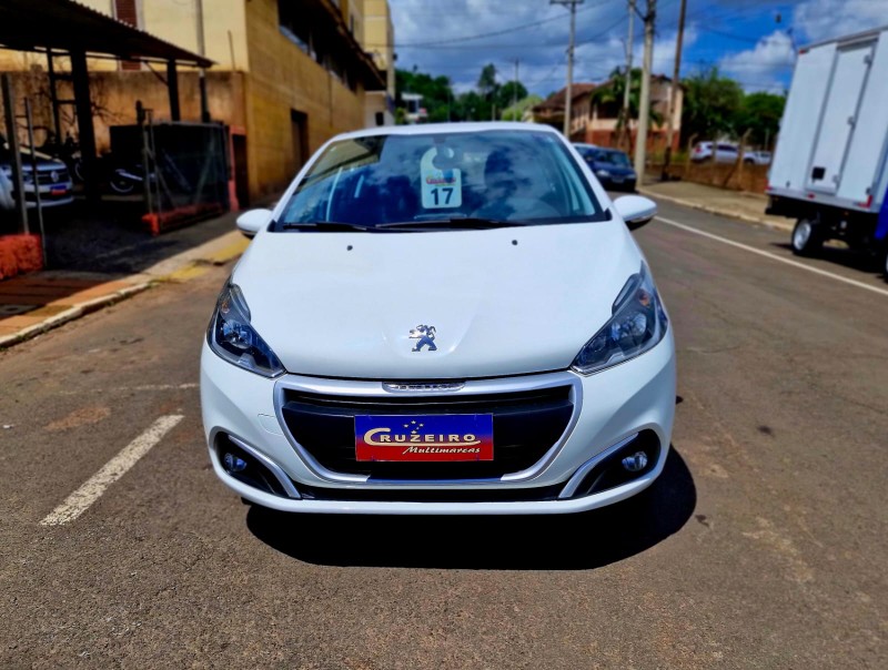 PEUGEOT 208 1.2 ACTIVE 12V 2017/2017 CRUZEIRO MULTIMARCAS CRUZEIRO DO SUL / Carros no Vale