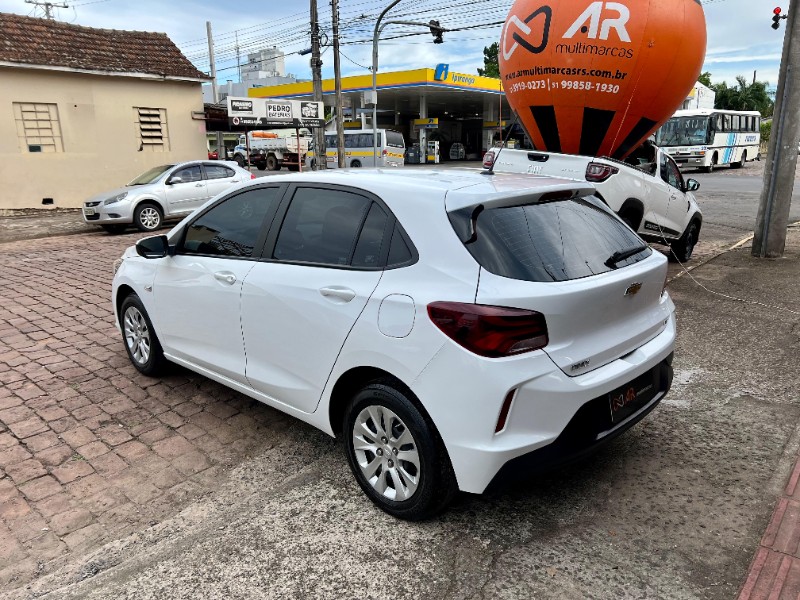 CHEVROLET ONIX HATCH LT 1.0 12V MEC. 2020/2020 AR MULTIMARCAS VENÂNCIO AIRES / Carros no Vale