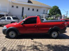 FIAT STRADA WORKING 1.4 MPI FIRE FLEX 8V CS 2015/2015 COMPLETO VEÍCULOS GUAPORÉ / Carros no Vale