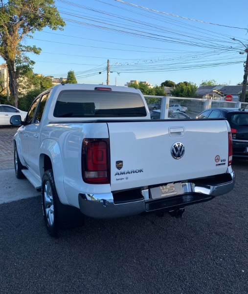 VOLKSWAGEN AMAROK 3.0 V6 TDI DIESEL HIGHLINE CD 4MOTION AUTOMÁTICO 2019/2019 WS MULTIMARCAS VENÂNCIO AIRES / Carros no Vale