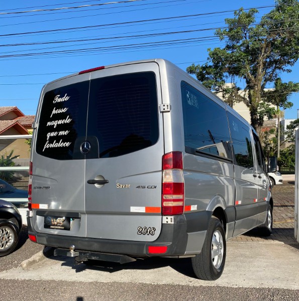 MERCEDES-BENZ SPRINTER 2.2 415 CDI VAN 16 LUGARES TETO BAIXO 16V BI-TURBO 2017/2018 WS MULTIMARCAS VENÂNCIO AIRES / Carros no Vale