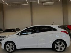 HYUNDAI I30 1.8 2015/2015 LEHMEN VEÍCULOS VENÂNCIO AIRES / Carros no Vale