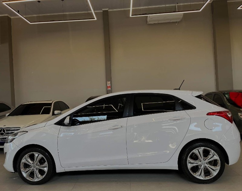 HYUNDAI I30 1.8 2015/2015 LEHMEN VEÍCULOS VENÂNCIO AIRES / Carros no Vale