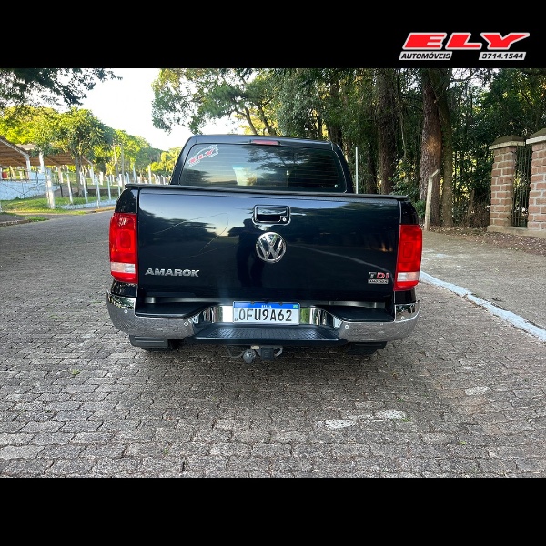 VOLKSWAGEN AMAROK 2.0 HIGHLINE 4X4 CD 16V TURBO INTERCOOLER DIESEL 4P AUTOMÁTICO 2012/2012 ELY AUTOMÓVEIS LAJEADO / Carros no Vale