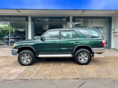 TOYOTA HILUX SW4 3.0 4X4 8V 1998/1999 SÉTIMA VEÍCULOS GUAPORÉ / Carros no Vale