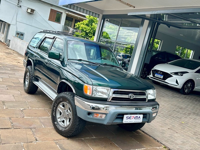 TOYOTA HILUX SW4 3.0 4X4 8V 1998/1999 SÉTIMA VEÍCULOS GUAPORÉ / Carros no Vale