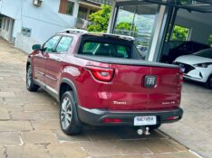 FIAT TORO VOLCANO 2.0 16V 4X4 DIESEL AT9 2020 2017/2017 SÉTIMA VEÍCULOS GUAPORÉ / Carros no Vale