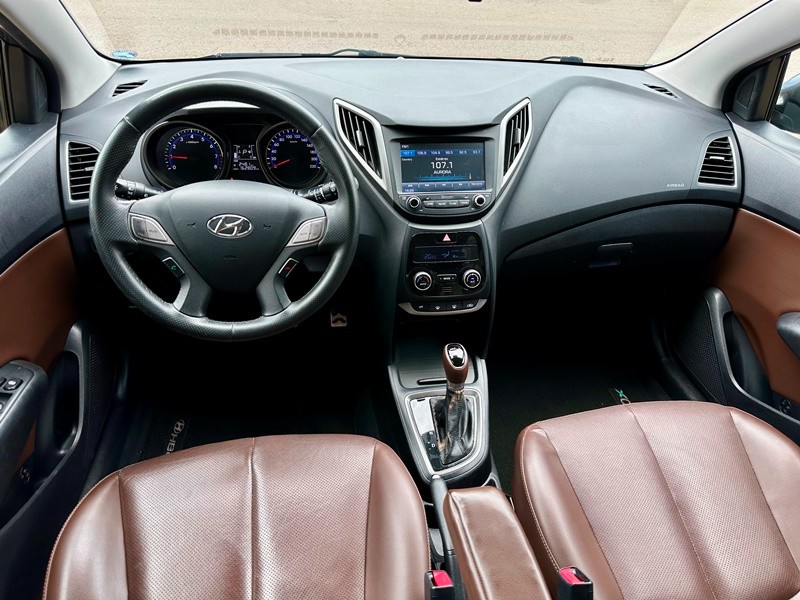 HYUNDAI HB20X PREMIUM 1.6 2016/2016 SÉTIMA VEÍCULOS GUAPORÉ / Carros no Vale