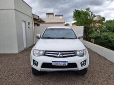 MITSUBISHI L200 TRITON 3.2 GLS 4X4 16V 2013/2013 MG VEÍCULOS ARROIO DO MEIO / Carros no Vale