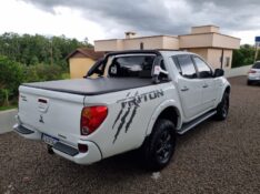 MITSUBISHI L200 TRITON 3.2 GLS 4X4 16V 2013/2013 MG VEÍCULOS ARROIO DO MEIO / Carros no Vale