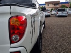 MITSUBISHI L200 TRITON 3.2 GLS 4X4 16V 2013/2013 MG VEÍCULOS ARROIO DO MEIO / Carros no Vale