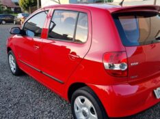 VOLKSWAGEN FOX 1.0 ITREND 8V 2010/2010 MG VEÍCULOS ARROIO DO MEIO / Carros no Vale