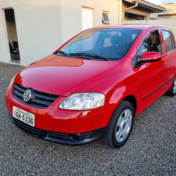 VOLKSWAGEN FOX 1.0 ITREND 8V 2010/2010 MG VEÍCULOS ARROIO DO MEIO / Carros no Vale