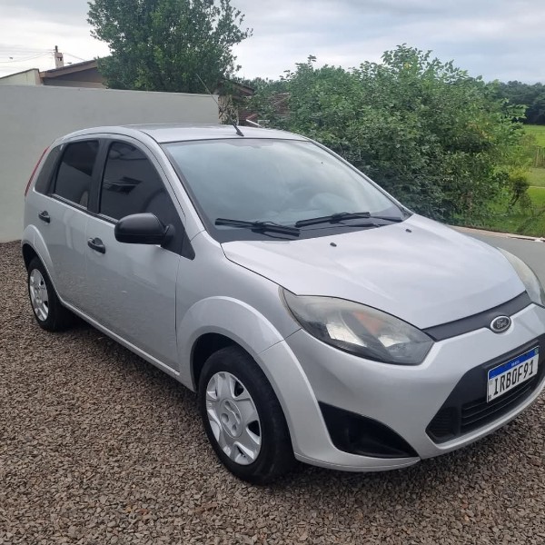 FORD FIESTA 1.0 8V /CLASS 8V 2011/2011 MG VEÍCULOS ARROIO DO MEIO / Carros no Vale