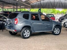 RENAULT DUSTER DYNAMIQUE 1.6 FLEX 16V MEC. 2012/2013 RICARDO VEÍCULOS TEUTÔNIA / Carros no Vale