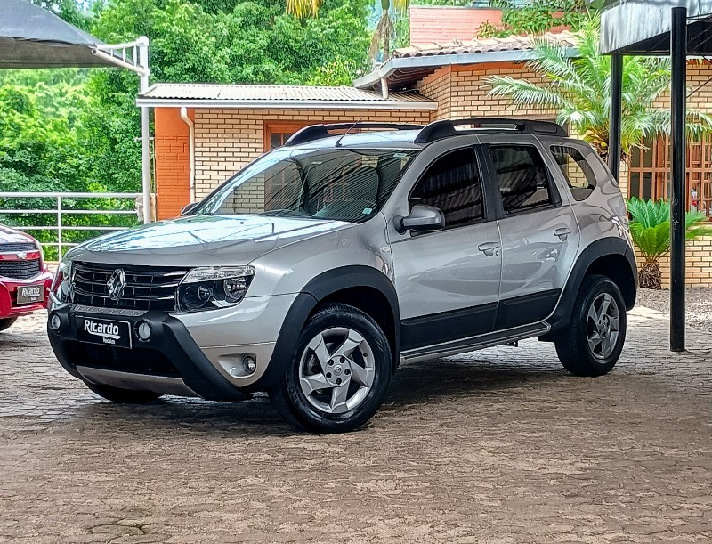 RENAULT DUSTER DYNAMIQUE 2.0 FLEX 16V AUT. 2014/2015 RICARDO VEÍCULOS TEUTÔNIA / Carros no Vale