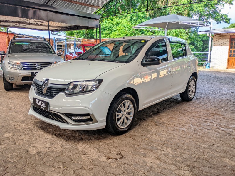 RENAULT SANDERO 1.0 S EDITION 2022/2023 RICARDO VEÍCULOS TEUTÔNIA / Carros no Vale