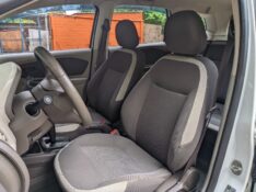 CHEVROLET SPIN LT 1.8 8V ECONO.FLEX 5P AUT. 2014/2015 RICARDO VEÍCULOS TEUTÔNIA / Carros no Vale