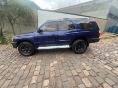 TOYOTA HILUX SW4 2.7 SW4 1997/1997 ELY AUTOMÓVEIS LAJEADO / Carros no Vale