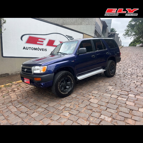 TOYOTA HILUX SW4 2.7 SW4 1997/1997 ELY AUTOMÓVEIS LAJEADO / Carros no Vale