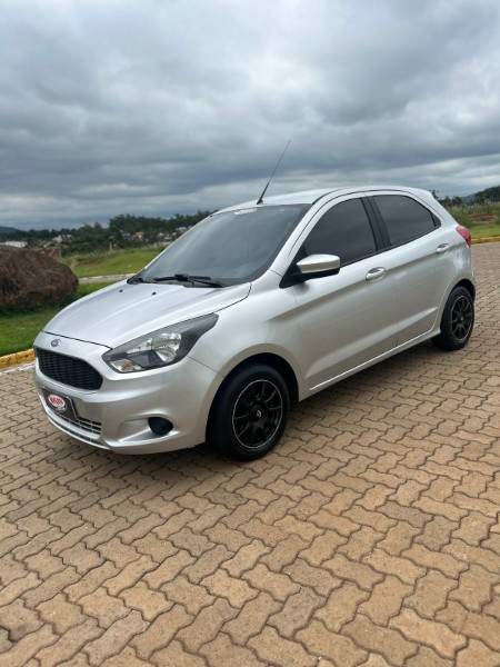 FORD KA 1.0 SE/SE PLUS TIVCT FLEX 5P /2018 NEURI VEÍCULOS LAJEADO / Carros no Vale