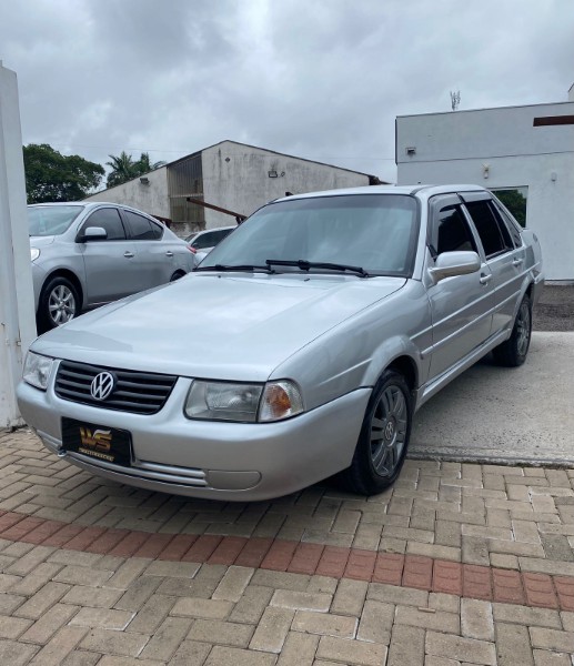 VOLKSWAGEN SANTANA 1.8 MI 2004/2004 WS MULTIMARCAS VENÂNCIO AIRES / Carros no Vale