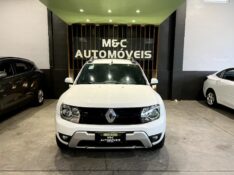 RENAULT OROCH DYNAMIQUE 1.6 2016/2017 M&C AUTOMÓVEIS CAXIAS DO SUL / Carros no Vale