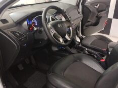 HYUNDAI IX35 2.0 GLS 2012/2012 TIAGO AUTOMÓVEIS VENÂNCIO AIRES / Carros no Vale