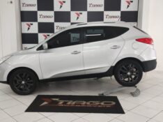 HYUNDAI IX35 2.0 GLS 2012/2012 TIAGO AUTOMÓVEIS VENÂNCIO AIRES / Carros no Vale