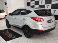 HYUNDAI IX35 2.0 GLS 2012/2012 TIAGO AUTOMÓVEIS VENÂNCIO AIRES / Carros no Vale