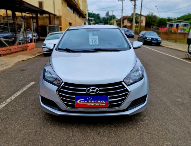 HYUNDAI HB20 1.0 COMFORT STYLE 12V TURBO 2016/2016 CRUZEIRO MULTIMARCAS CRUZEIRO DO SUL / Carros no Vale