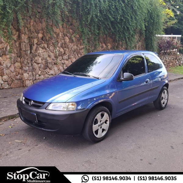 CHEVROLET CELTA 1.0 2001/2001 STOPCAR MULTIMARCAS ESTRELA / Carros no Vale