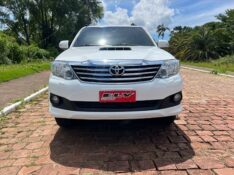 TOYOTA HILUX SW4 SRV D4-D 4X4 3.0 TDI DIES. AUT 2014/2014 ELY AUTOMÓVEIS LAJEADO / Carros no Vale