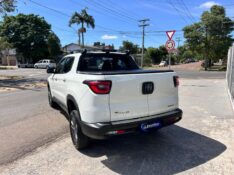 FIAT TORO FREEDOM 1.8 16V FLEX AUT. 2021/2021 LS MULTIMARCAS VENÂNCIO AIRES / Carros no Vale