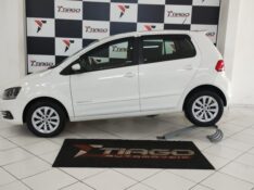 VOLKSWAGEN FOX 1.0 MI COMFORTLINE 8V 2016/2016 TIAGO AUTOMÓVEIS VENÂNCIO AIRES / Carros no Vale