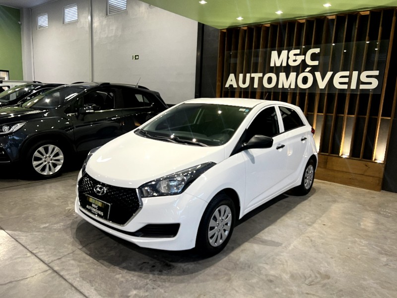 HYUNDAI HB20 1.0 UNIQUE 2019/2019 M&C AUTOMÓVEIS CAXIAS DO SUL / Carros no Vale