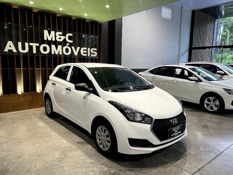 HYUNDAI HB20 1.0 UNIQUE 2019/2019 M&C AUTOMÓVEIS CAXIAS DO SUL / Carros no Vale