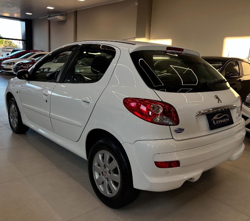 PEUGEOT 207PASSION XR 1.4 2013/2013 LEHMEN VEÍCULOS VENÂNCIO AIRES / Carros no Vale