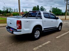 CHEVROLET S10 2.8 16V TURBO DIESEL LT CD 4X4 AUTOMÁTICO 2016/2015 CRUZEIRO MULTIMARCAS CRUZEIRO DO SUL / Carros no Vale