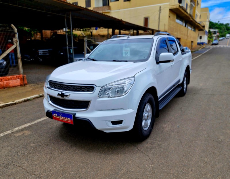 CHEVROLET S10 2.8 16V TURBO DIESEL LT CD 4X4 AUTOMÁTICO 2016/2015 CRUZEIRO MULTIMARCAS CRUZEIRO DO SUL / Carros no Vale